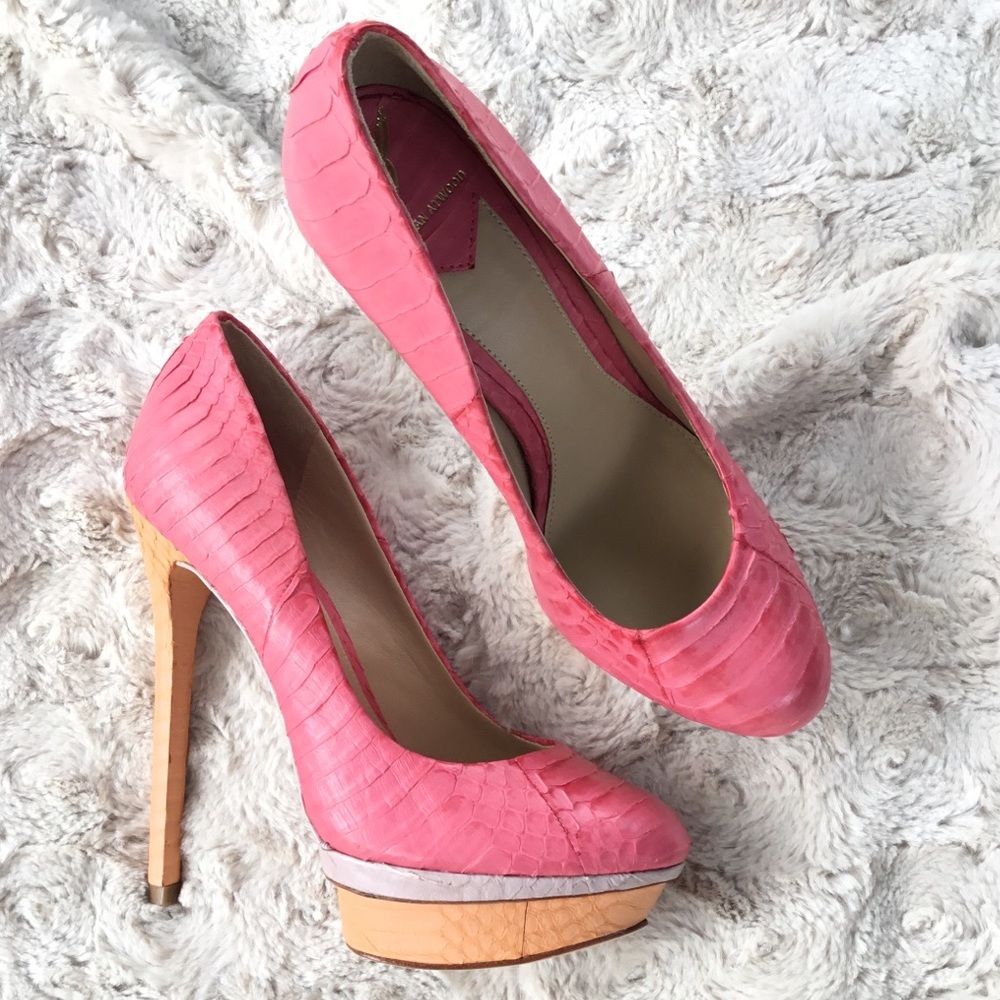 Brian Atwood Embossed heels - Picture 3 of 8